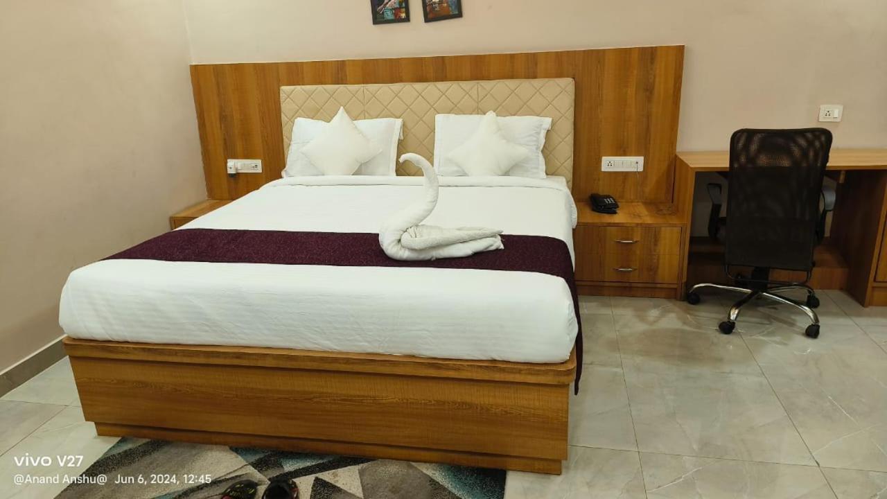 Hotel Shree R.C.Vatika Motihari Exterior foto